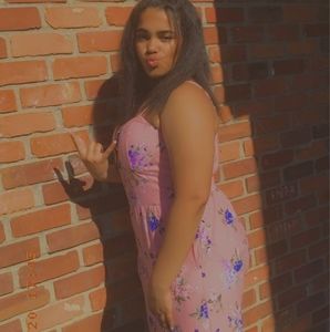 Meet your Posher, Ariel